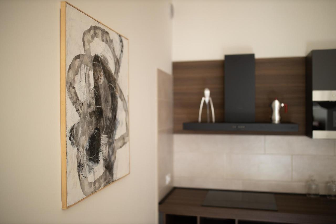 Dimora Manieri Apartment L'Aquila Bagian luar foto